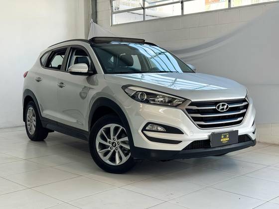 HYUNDAI TUCSON 1.6 16V T-GDI GASOLINA GLS ECOSHIFT HYUNDAI TUCSON 1.6 16V T-GDI GASOLINA GLS ECOSHIFT